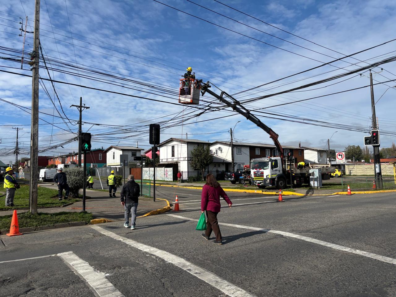 Saesa realizará trabajos programados para reforzar el servicio eléctrico en comunas del Ranco y Osorno.