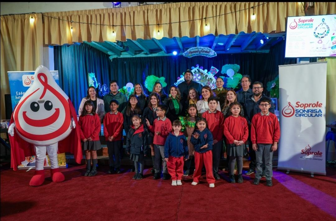 Soprole Sonrisa Circular lanza sexta edición del concurso de reciclaje escolar “Desafío Colegios”. 